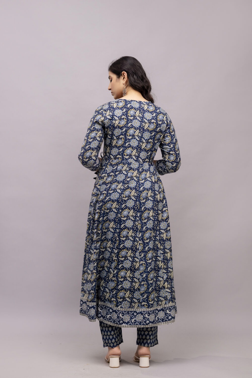 Shop Secondary Image Shop Secondary Image